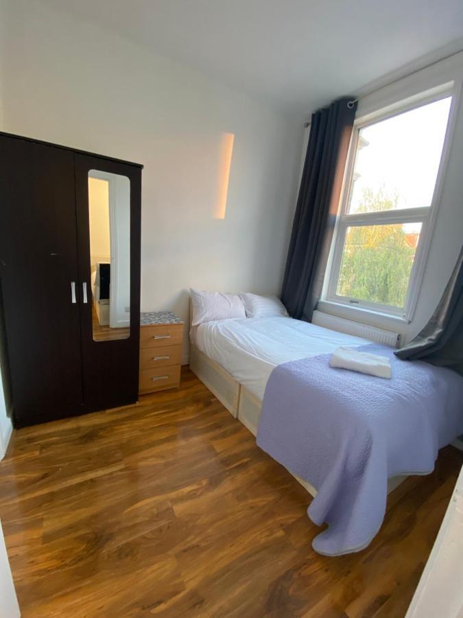 30 Willesden Lane London Kültér fotó